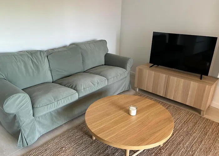 Galiciaguesthome-rosalia De Castro-silgar * سانكسينكسو