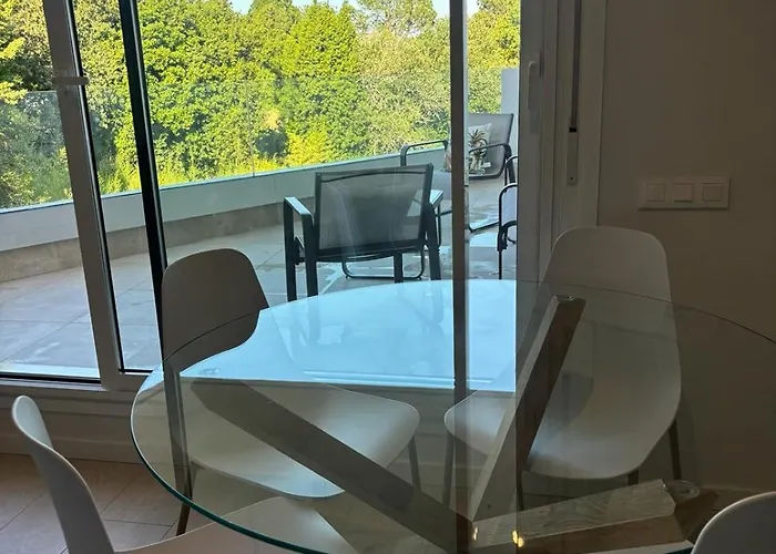 Galiciaguesthome-rosalia De Castro-silgar * سانكسينكسو